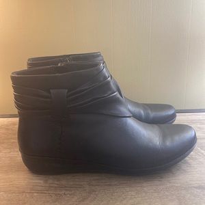 Clarks Collections Everlay Mandy Black Leather Ankle Boot Zip Up Wedge Heel